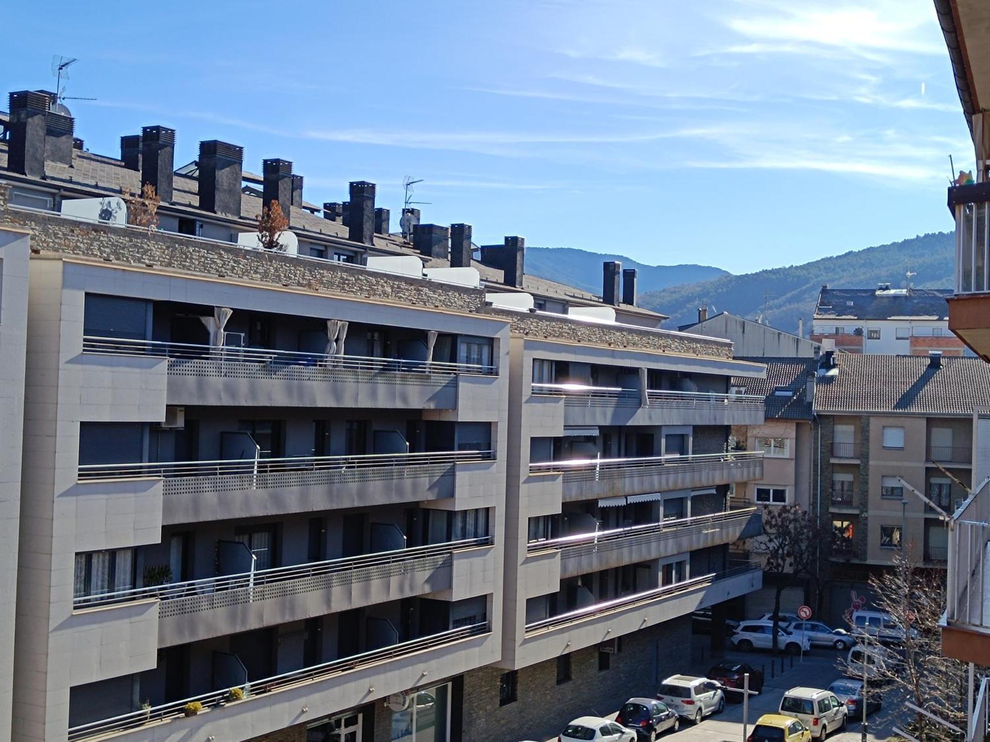 Apartamento Confort II Ла Сеу д'Ургел Екстериор снимка